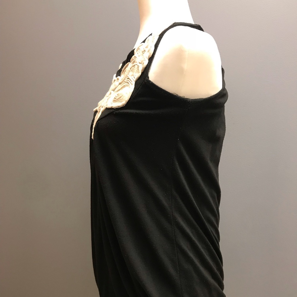 Kimchi & Blue black tank - Picture 2 of 7
